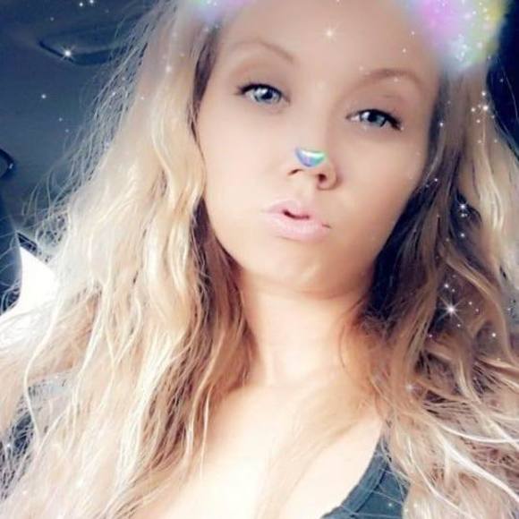 Meet the Posher Other - Meet your Posher, Lyssa